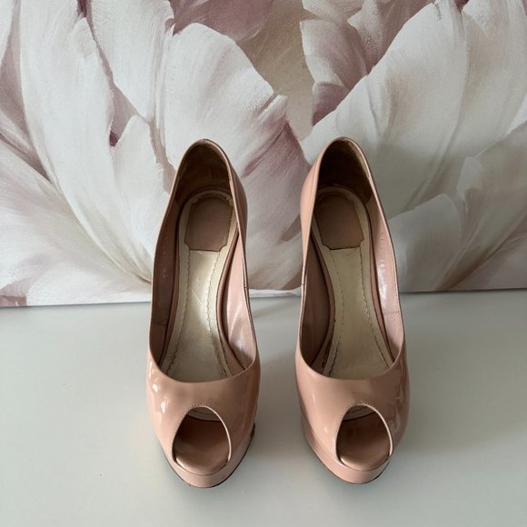 Stunning DIOR patent-leather platform pumps in a good condition - Picture 1 of 5